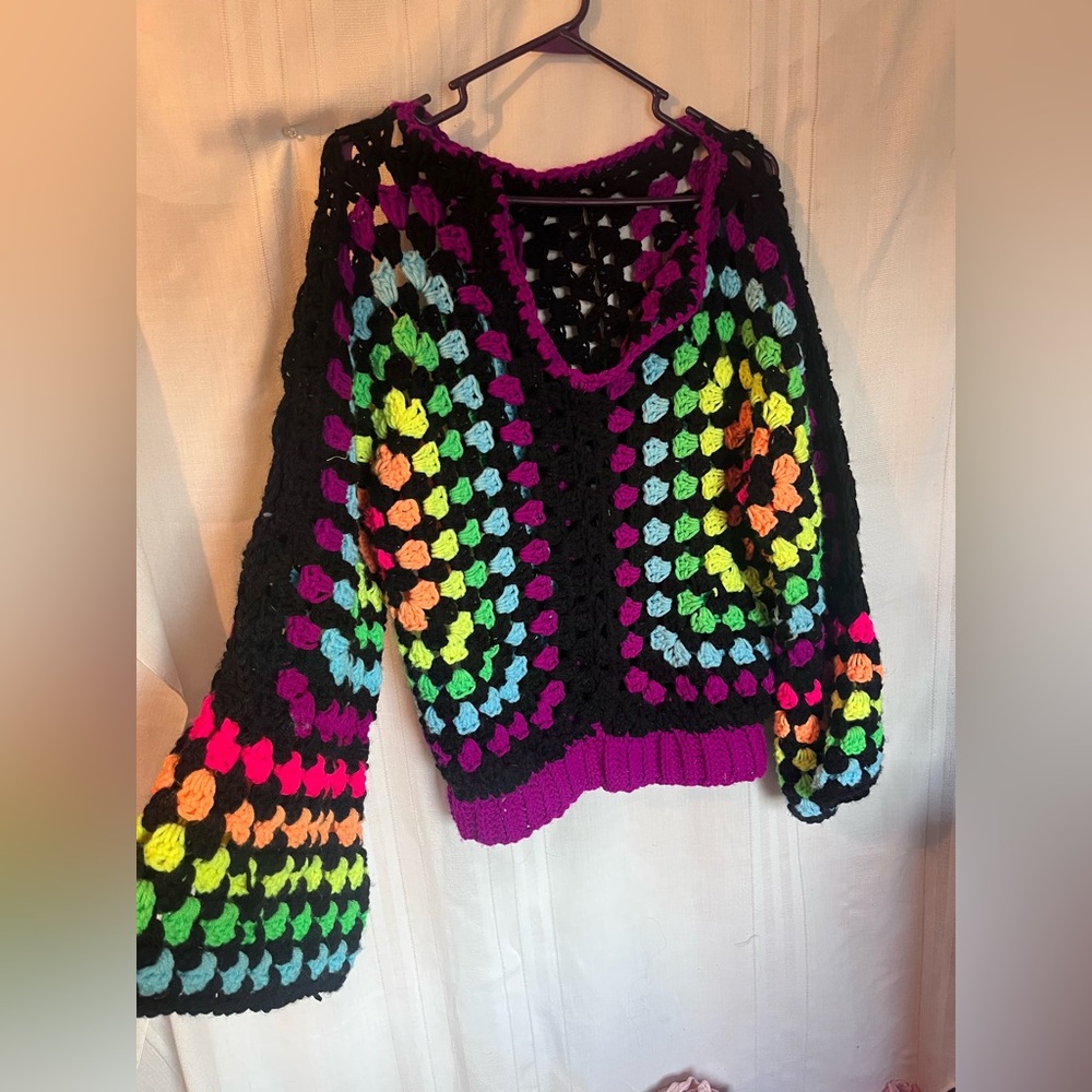 Rainbow Hexi Pullover